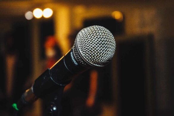 Microphone (1)