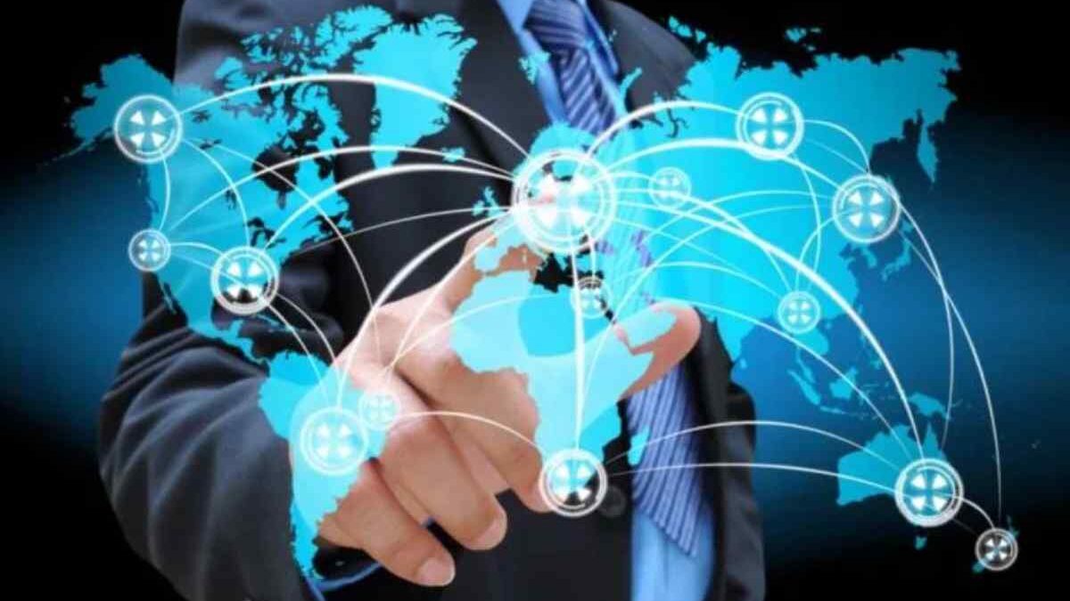 who technology management
