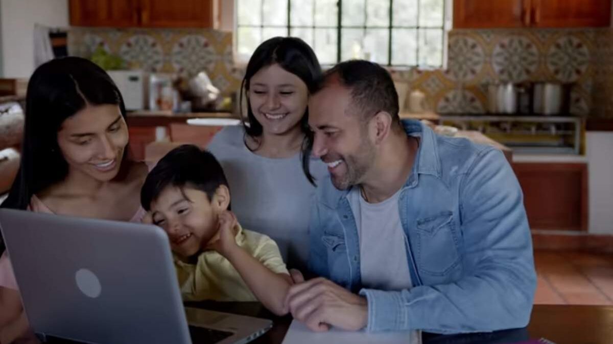 How to Get Cheap Internet Options for Low-Income Families and Households